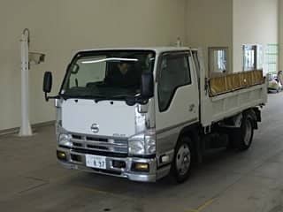 Nissan Atlas 2011, самосвал